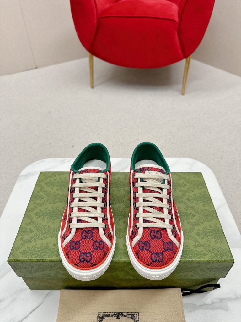 G-sneakers(A100)G-sneakers(A100)