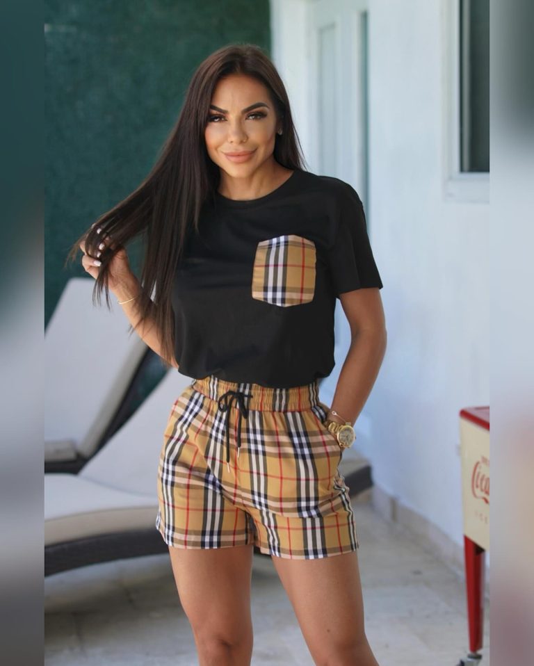 B-Fashionable Short-sleeved + Plaid Shorts(Q6245)B-Fashionable Short-sleeved + Plaid Shorts(Q6245)