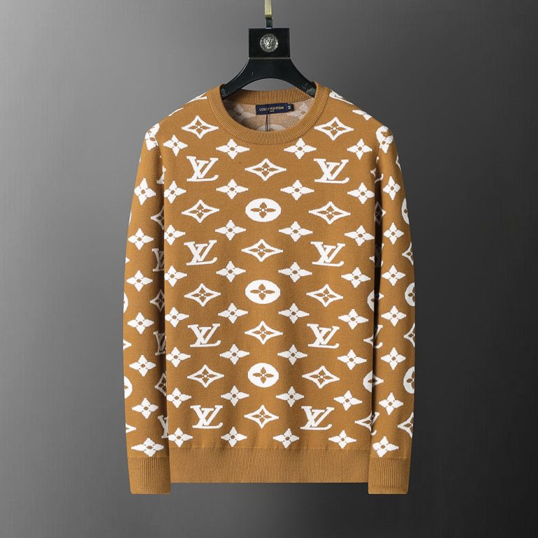 L-Classic Sweater (L136)L-Classic Sweater (L136)