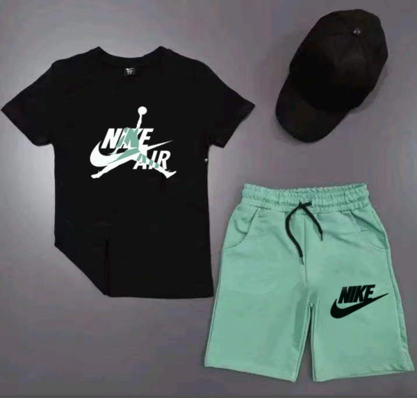 N-Men’s Casual Short Sleeves + Shorts (XN4120)N-Men’s Casual Short Sleeves + Shorts (XN4120)